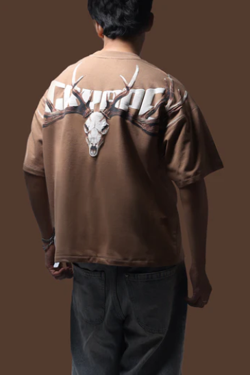 BROWN TEE